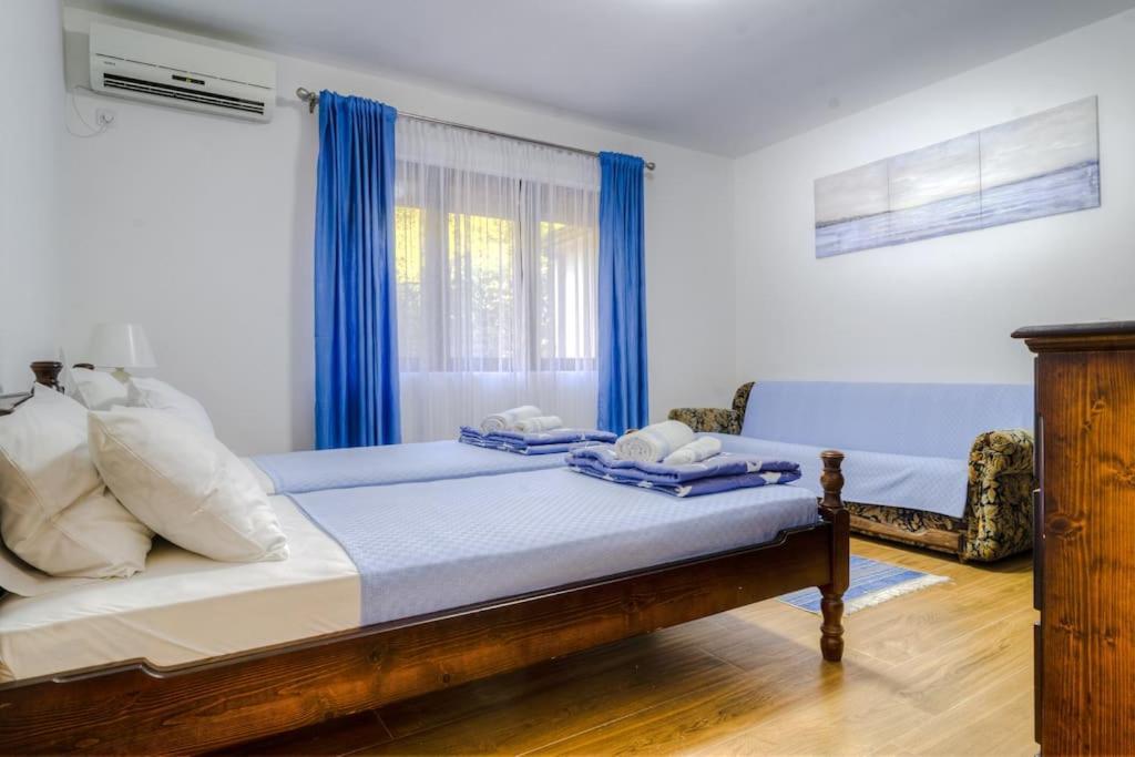 Pavle'S Oasis Villa Вирпазар Екстериор снимка